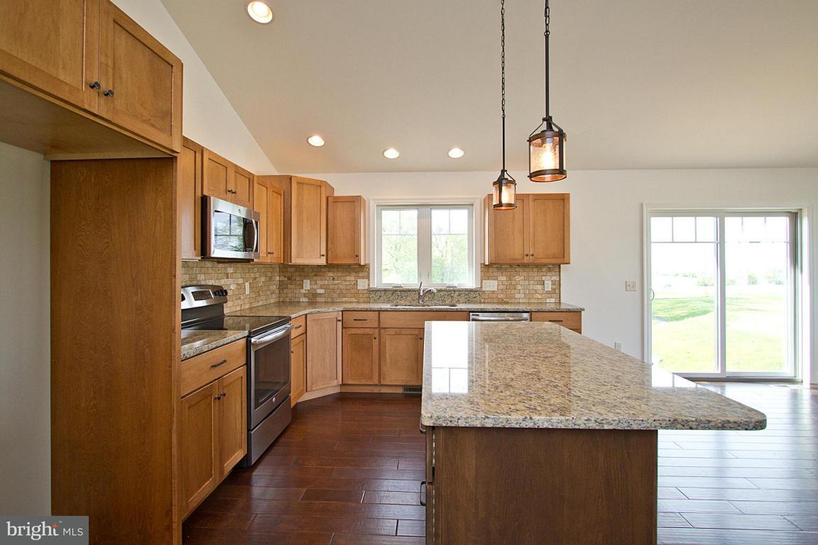 475 Hamilton Road, Unit 13 Lancaster, PA 17603 - Photo 5 of 42 Gallery Image 5