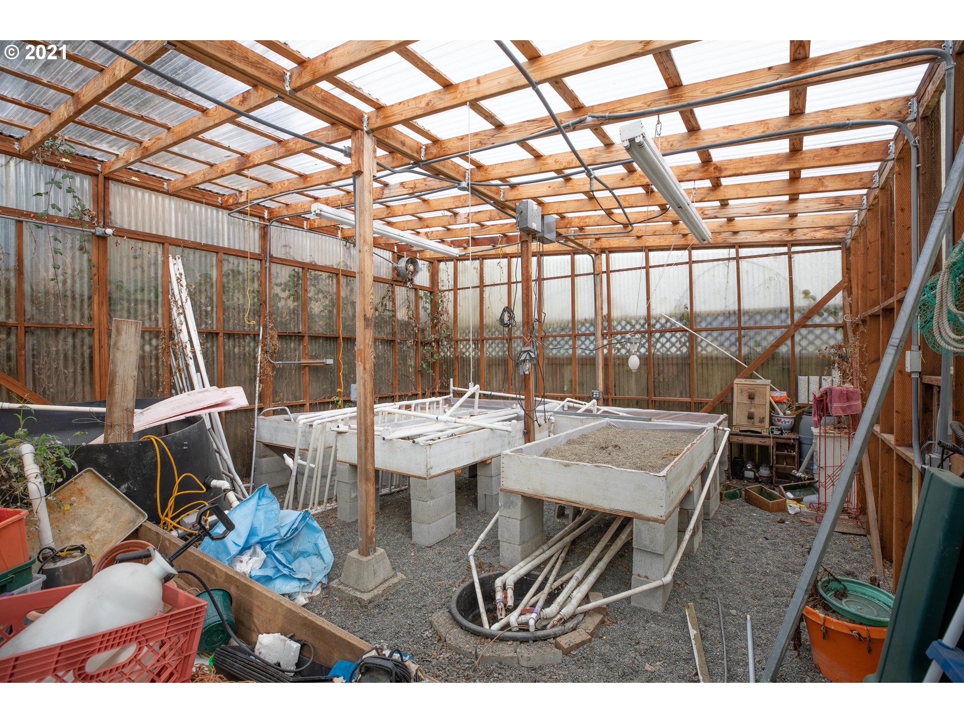 63529 South Spring Road Coos Bay, OR 97420 - Photo 12 of 32 Gallery Image 12