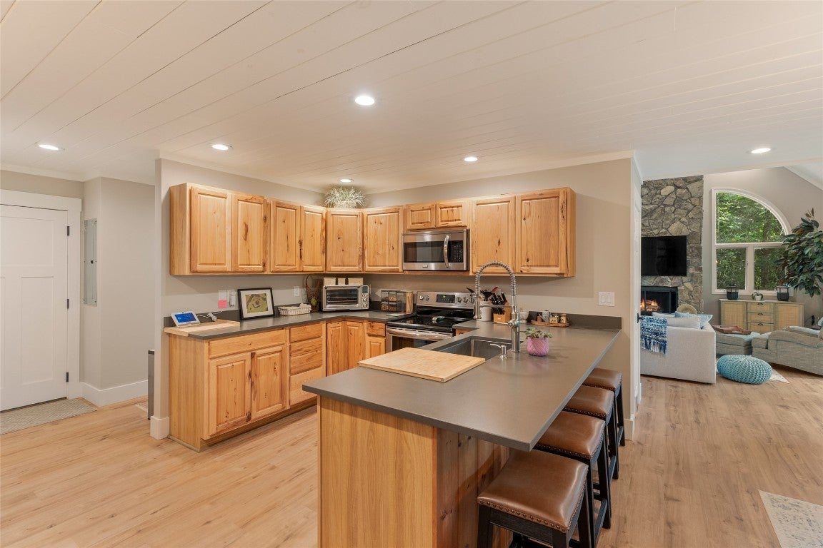 170 Mossy Rock Road Sapphire, NC 28774 - Photo 16 of 75 Gallery Image 16
