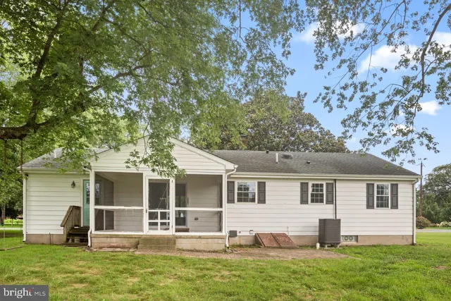 $204,900 | 200 Hurlock Avenue, Hurlock, MD 21643