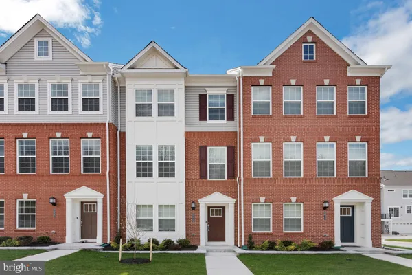 $3,600 | 8039 Blue Stream Drive, Elkridge, MD 21075