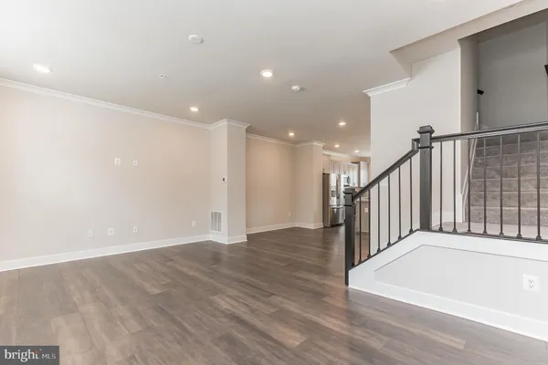 $3,600 | 8039 Blue Stream Drive, Elkridge, MD 21075