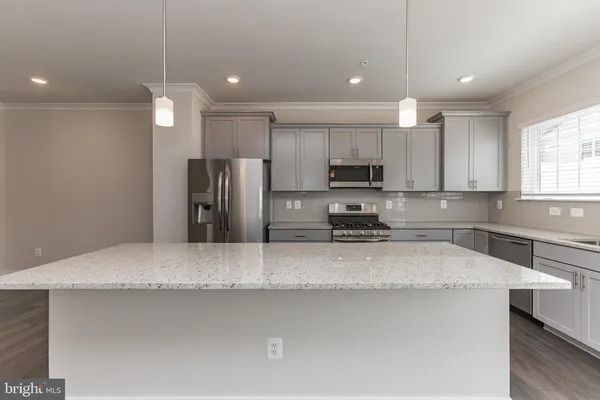 $3,600 | 8039 Blue Stream Drive, Elkridge, MD 21075
