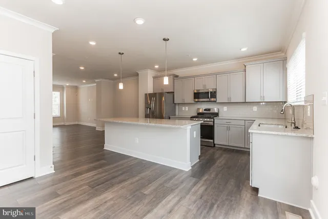 $3,750 | 8039 Blue Stream Drive, Elkridge, MD 21075