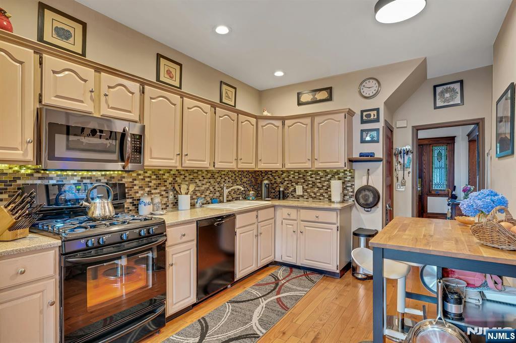 46 Montross Avenue Rutherford, NJ 07070 - Photo 19 of 48