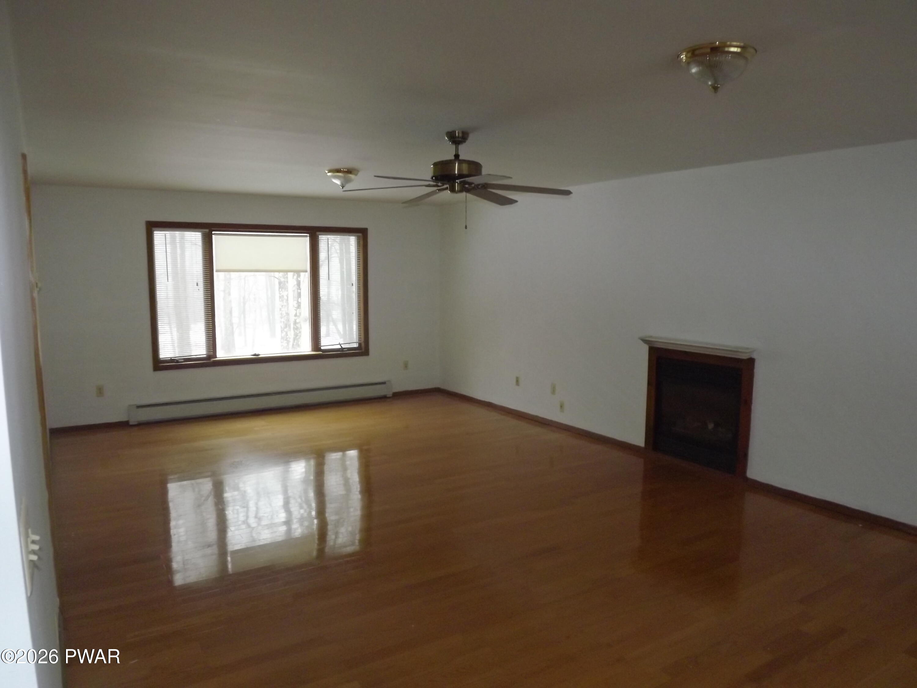 129 Hawk View Drive Milford, PA 18337 - Photo 4 of 31