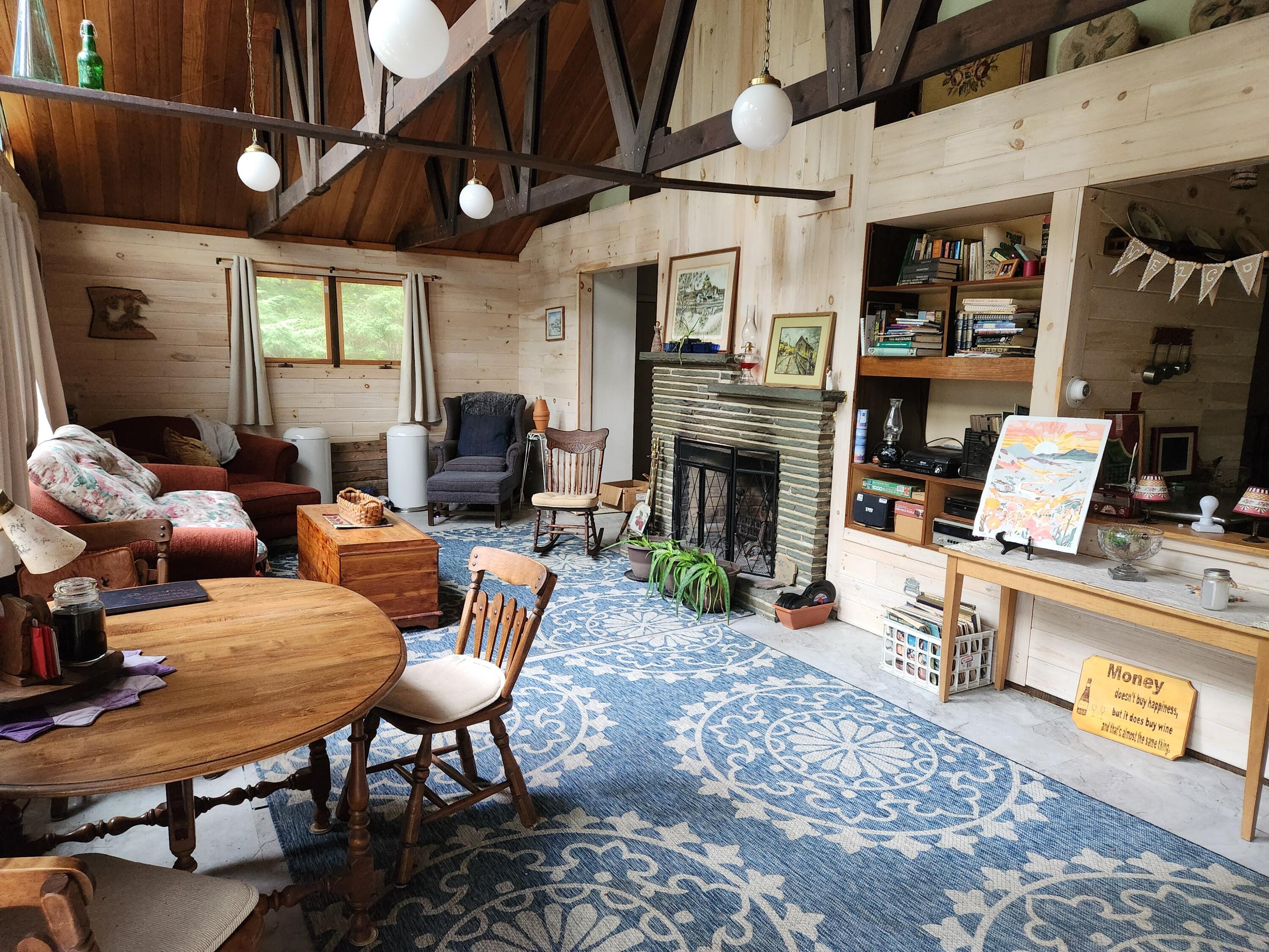 56 Pinewood Cove Road Jefferson, ME 04348 - Photo 8 of 19 FrizzellHouseLR2 (3)