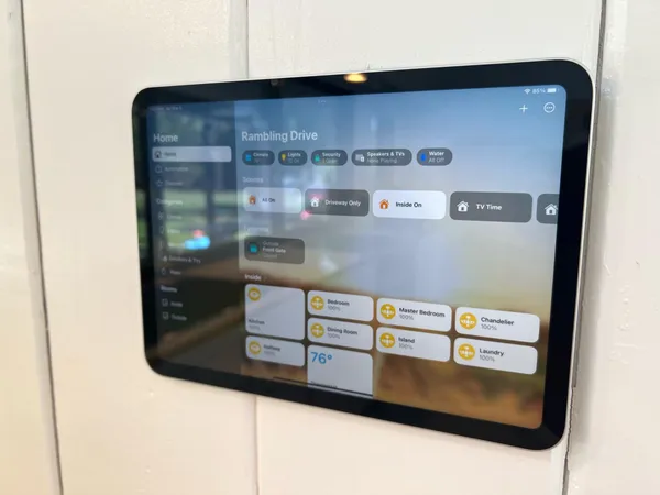 a close view of washer and dryer