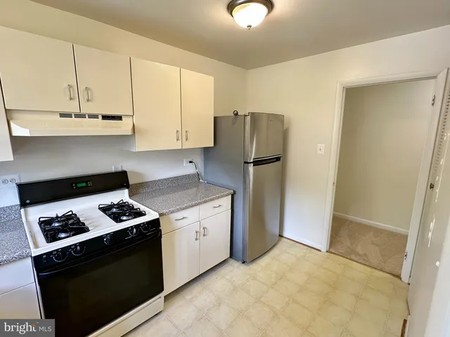 $245,000 | 10630 Montrose Avenue, Unit 104, Bethesda, MD 20814