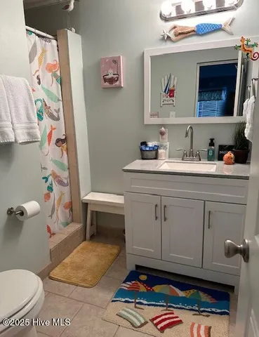 $179,900 | 303 Henderson Boulevard, Unit 14, Atlantic Beach, NC 28512