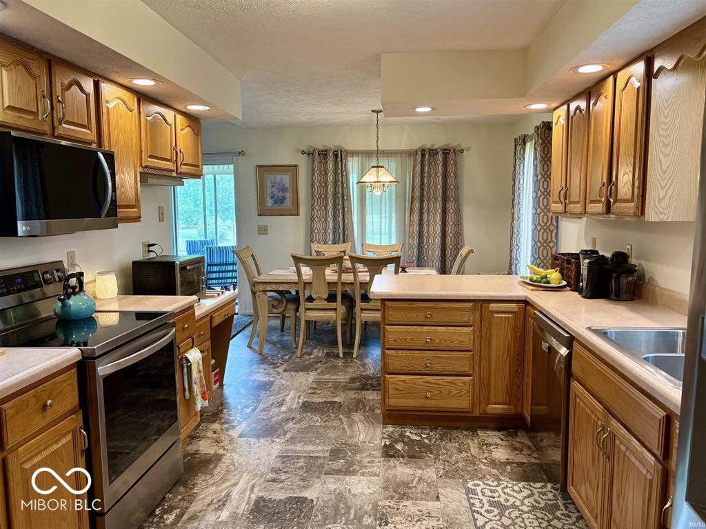 604 South Pittenger Road Selma, IN 47383 - Photo 14 of 29