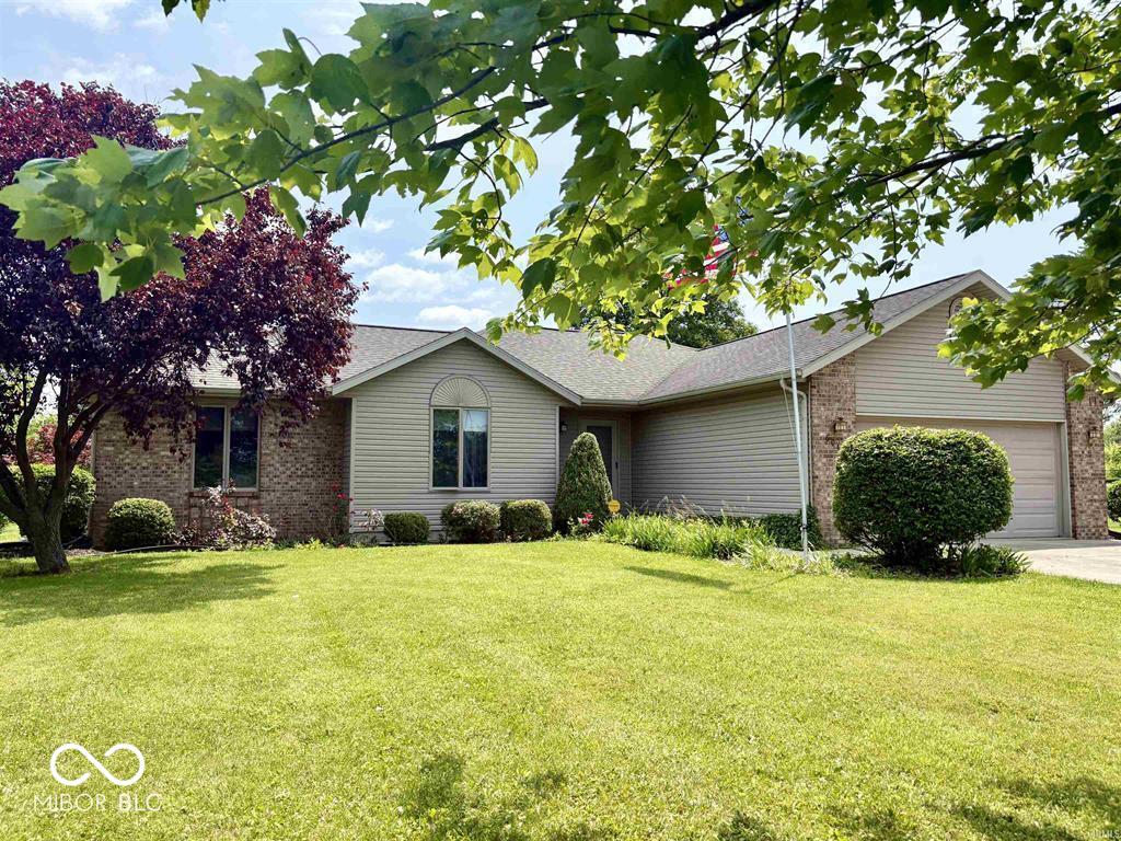 604 South Pittenger Road Selma, IN 47383 - Photo 2 of 29