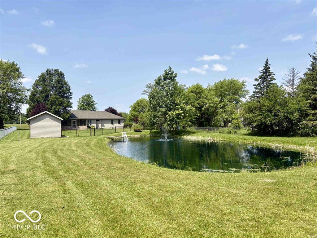 604 South Pittenger Road Selma, IN 47383 - Photo 3 of 29