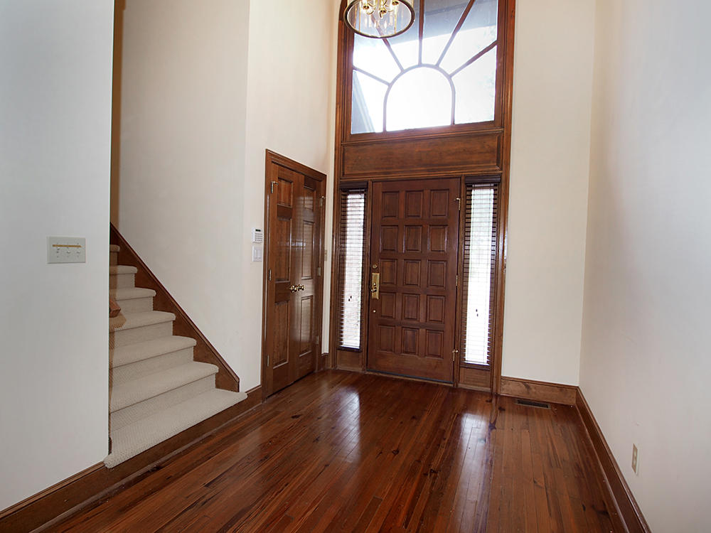 70 Brookhaven Road Pinehurst, NC 28374 - Photo 3 of 39 foyer1