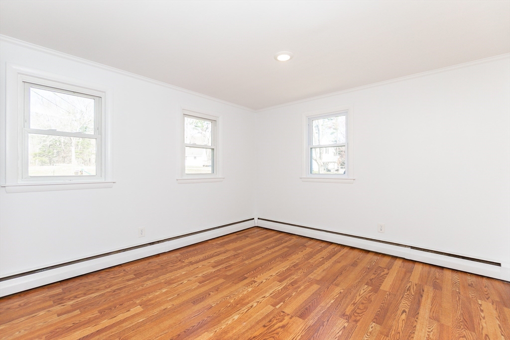 69 Depot Road, Unit 69 Oxford, MA 01540 - Photo 9 of 14