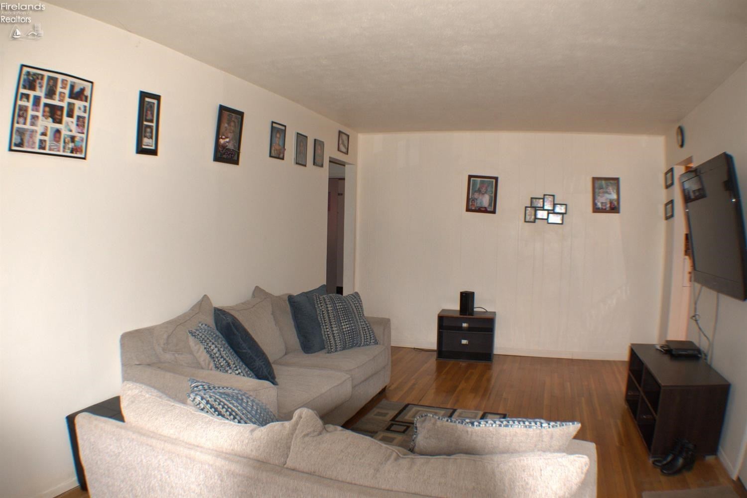 2144 South Oldgate Road Sandusky, OH 44870 - Photo 2 of 16 Gallery Image 2
