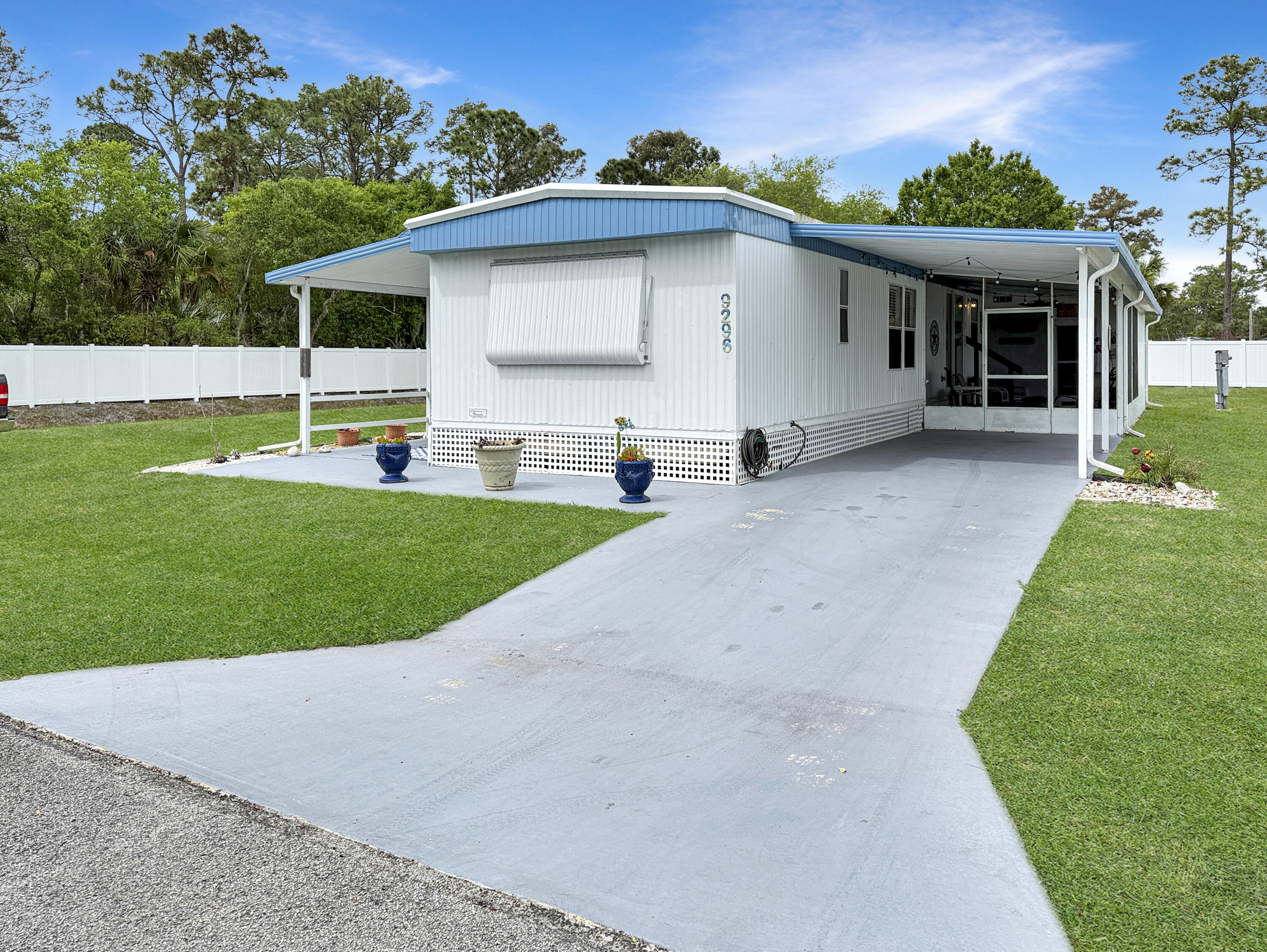 9296 Southwest Michelle Drive Stuart, FL 34997 - Photo 2 of 32 Mobile home - 9296 sw michelle drive stu