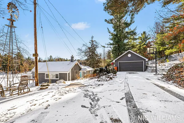 $699,000 | 10848 Simpson West, Greenville, MI 48838