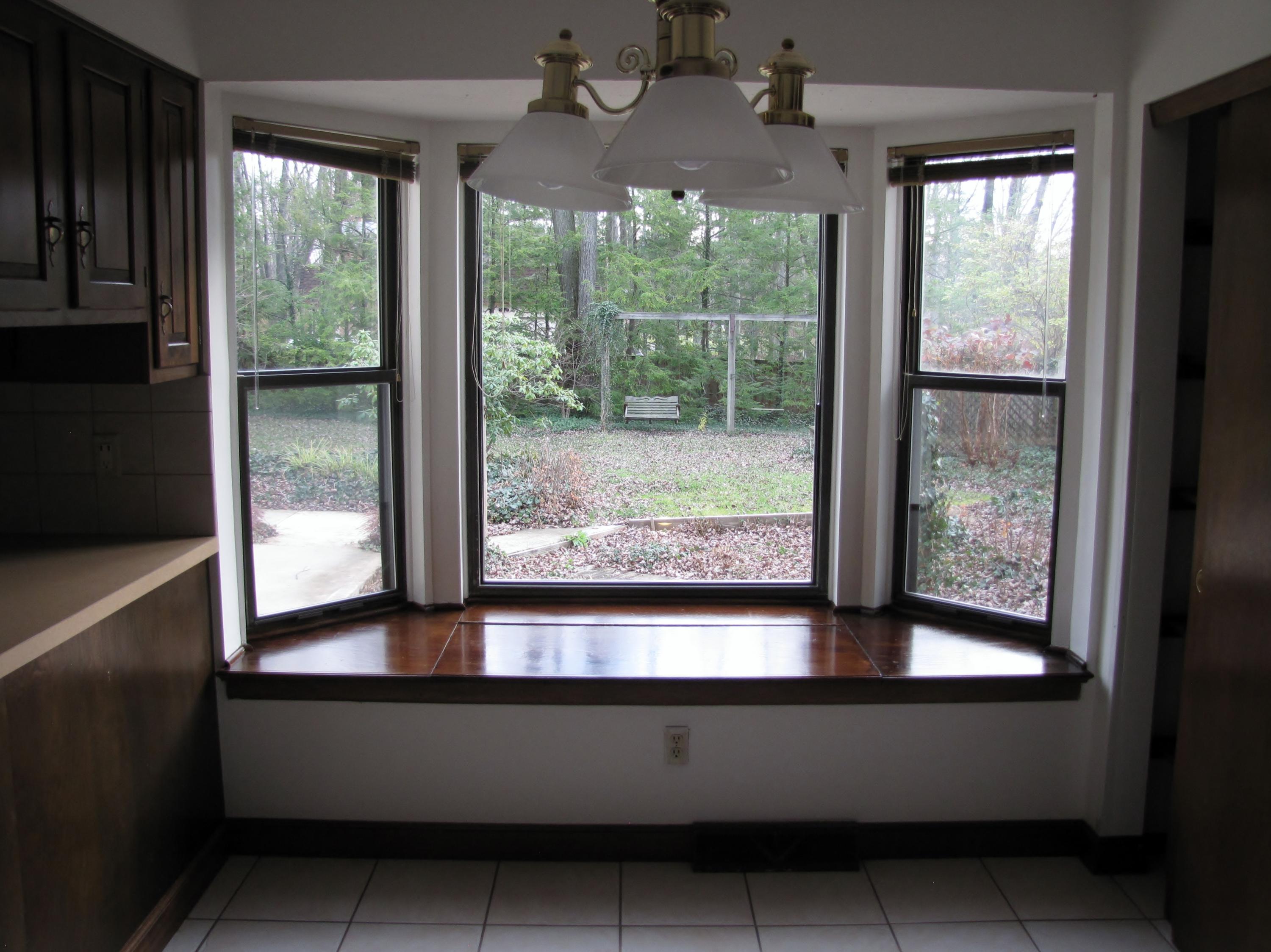 666 Greenwood Road Columbus, OH 43213 - Photo 7 of 19
