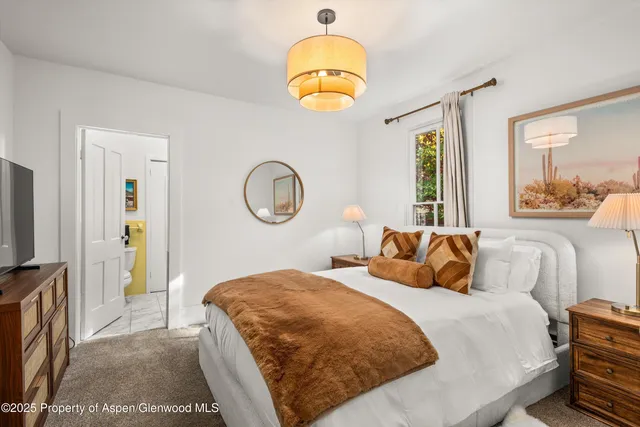 $35,000 | 406 West Smuggler Street, Aspen, CO 81611