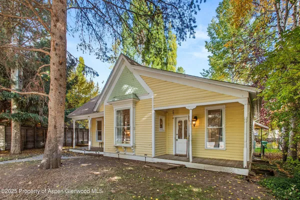 $35,000 | 406 West Smuggler Street, Aspen, CO 81611