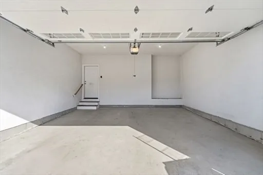 $569,000 | 61 Spring Hill Drive, Unit 61, Uxbridge, MA 01569