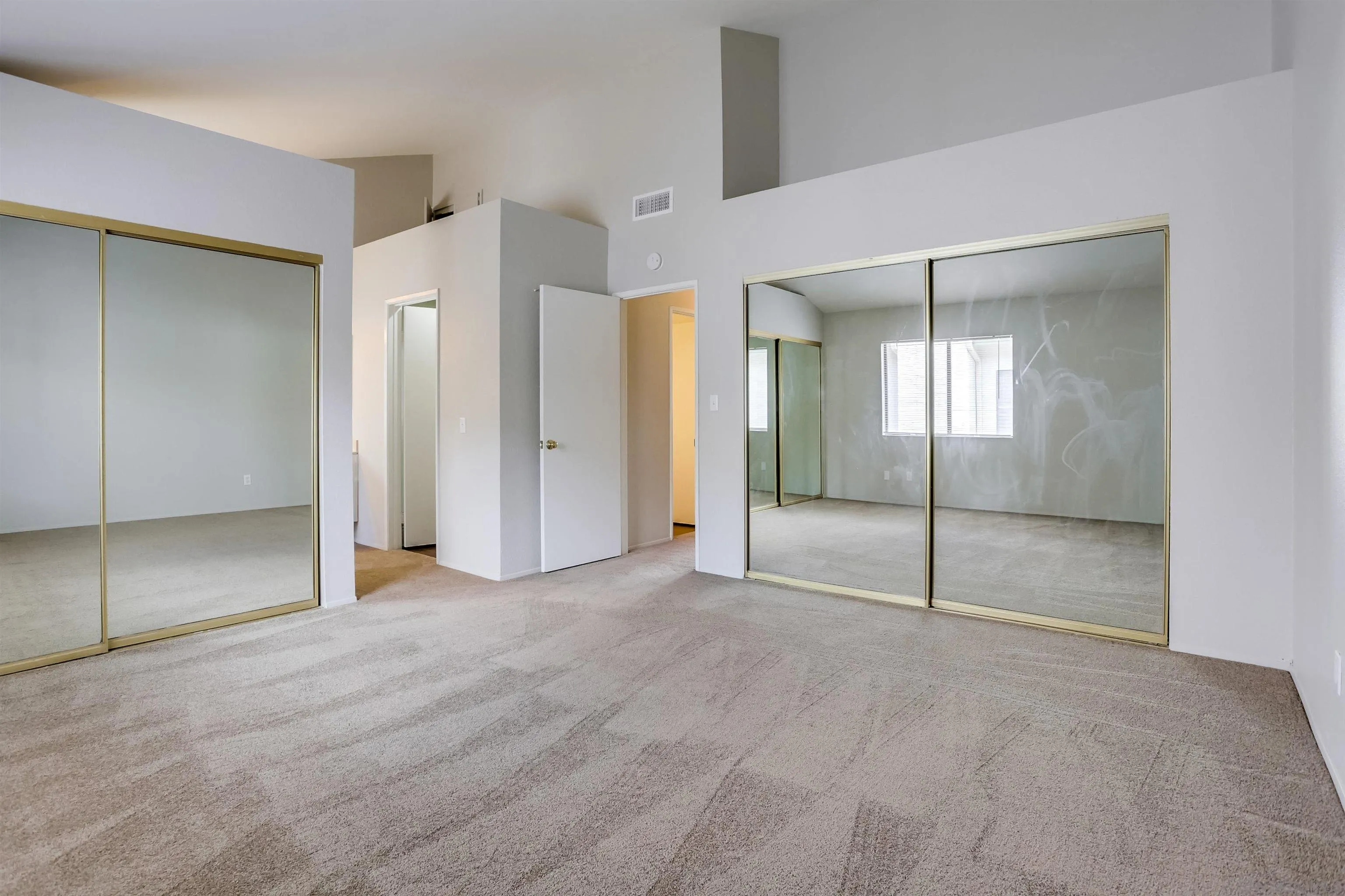 12741 Laurel Street, Unit 89 Lakeside, CA 92040 - Photo 2 of 32