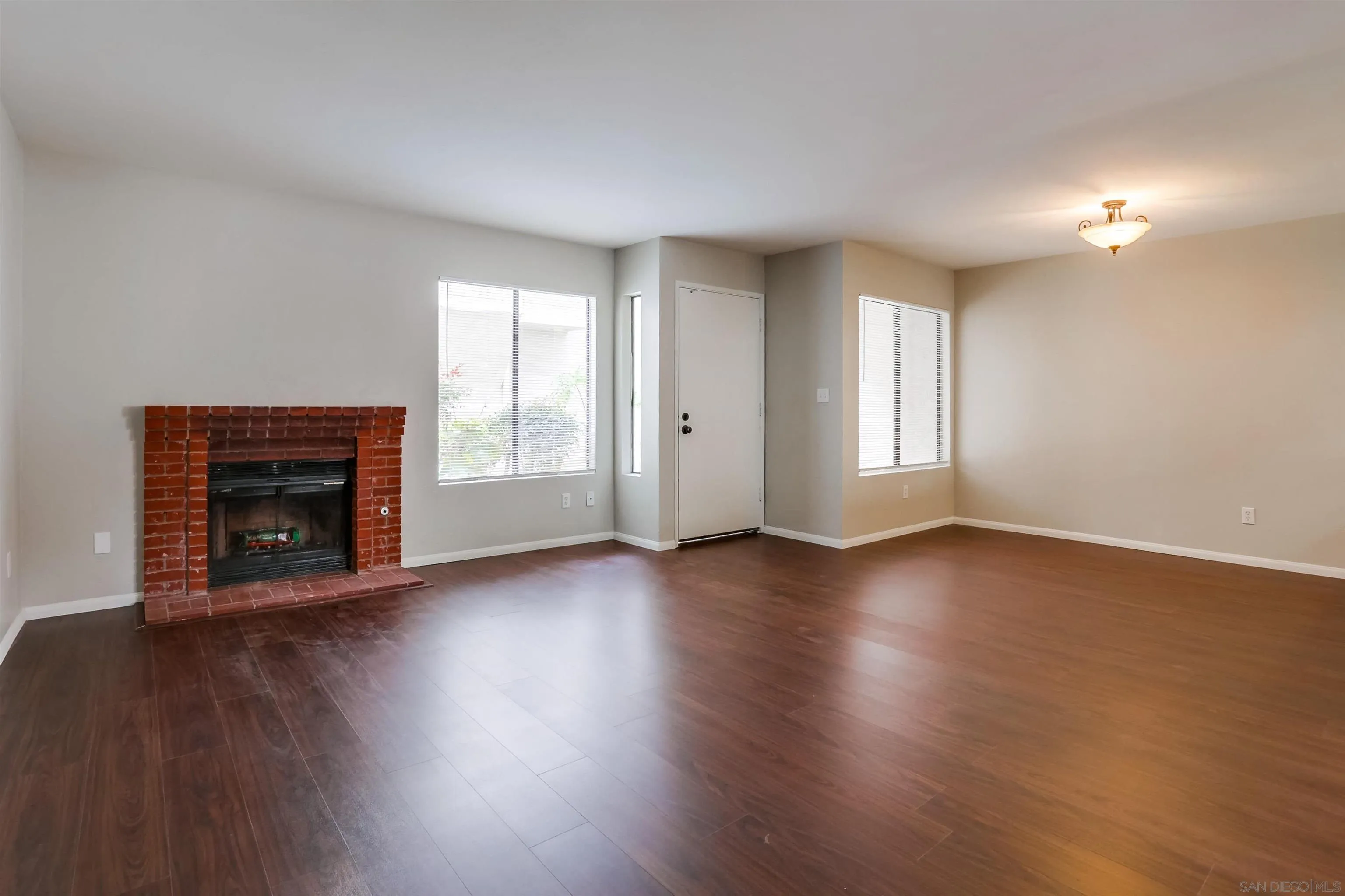 12741 Laurel Street, Unit 89 Lakeside, CA 92040 - Photo 4 of 32
