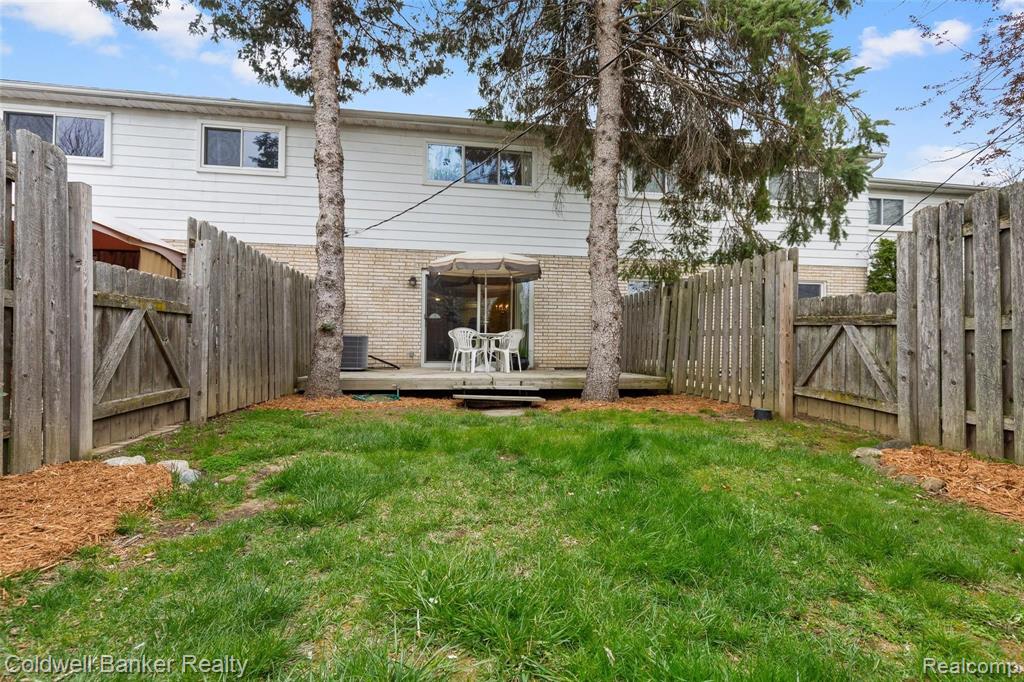128 Manor Way, Unit 75 Rochester Hills, MI 48309 - Photo 6 of 35