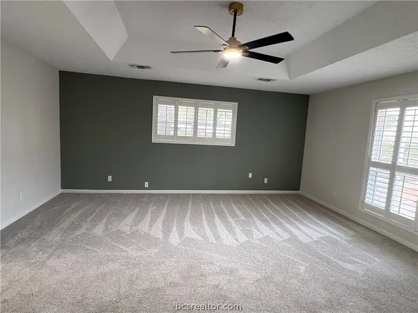 $425,000 | 3710 Windridge Drive, Bryan, TX 77802