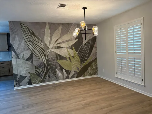 $425,000 | 3710 Windridge Drive, Bryan, TX 77802