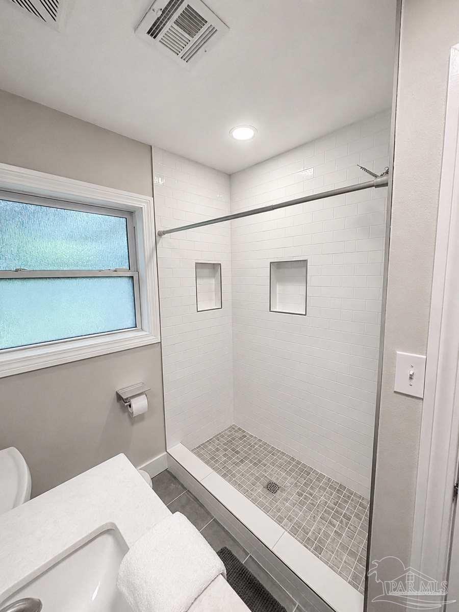 2012 Semur Road Pensacola, FL 32503 - Photo 17 of 24 Gallery Image 17