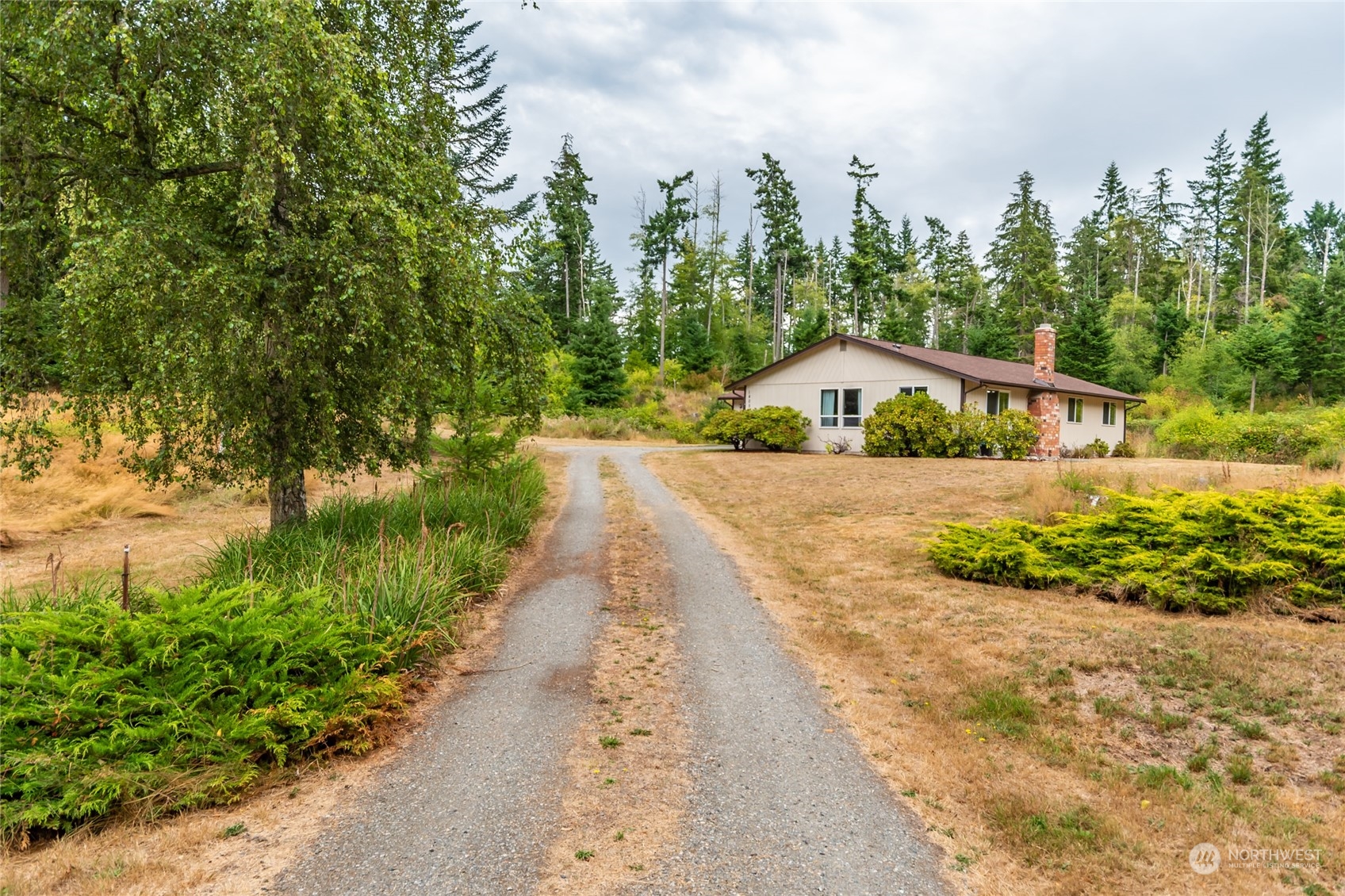 1405 Eagle Ridge Road Oak Harbor, WA 98277 - Photo 2 of 39 Gallery Image 2