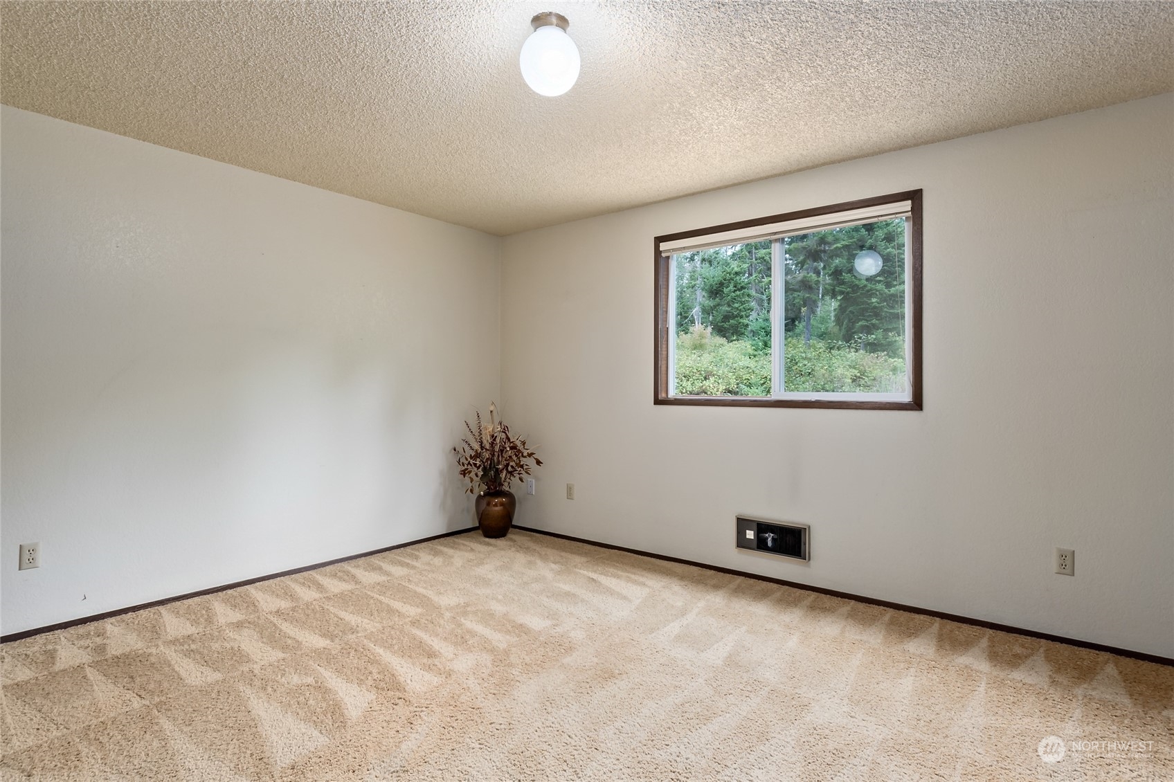 1405 Eagle Ridge Road Oak Harbor, WA 98277 - Photo 25 of 39 Gallery Image 25