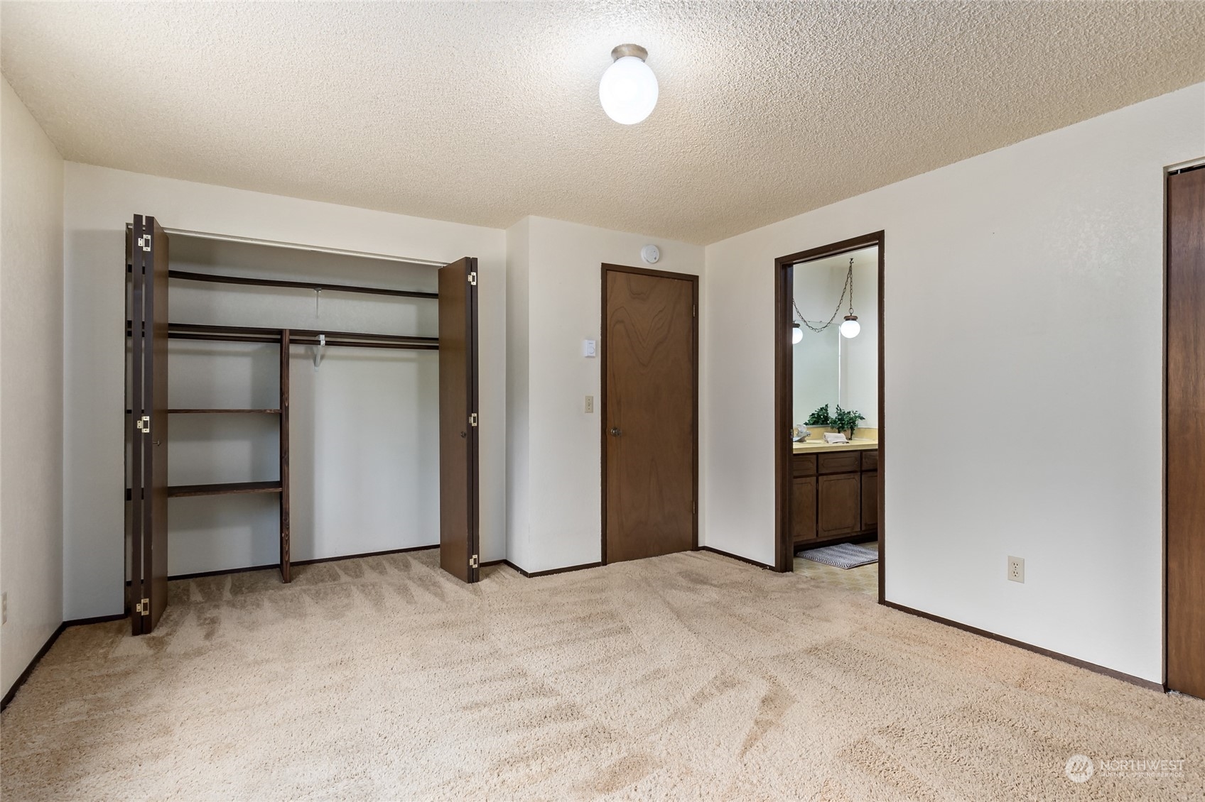 1405 Eagle Ridge Road Oak Harbor, WA 98277 - Photo 28 of 39 Gallery Image 28