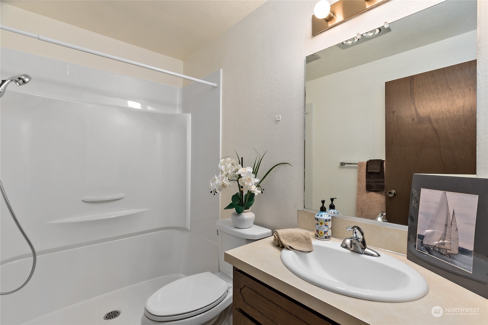 1405 Eagle Ridge Road Oak Harbor, WA 98277 - Photo 32 of 39 Gallery Image 32