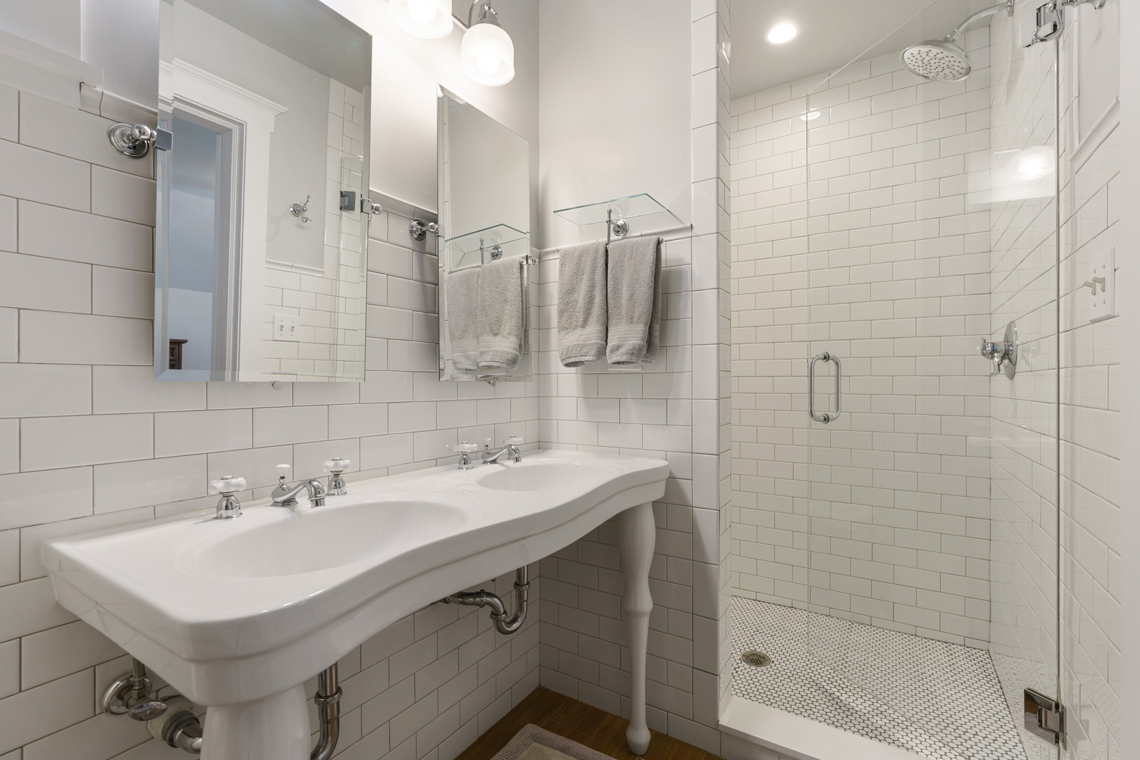 1926 West Fletcher Street Chicago, IL 60657 - Photo 16 of 26