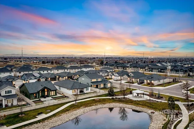 $664,900 | 4712 West Apgar Street, Meridian, ID 83646