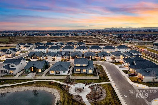 $664,900 | 4712 West Apgar Street, Meridian, ID 83646