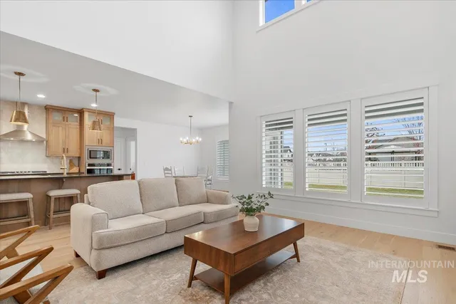 $664,900 | 4712 West Apgar Street, Meridian, ID 83646