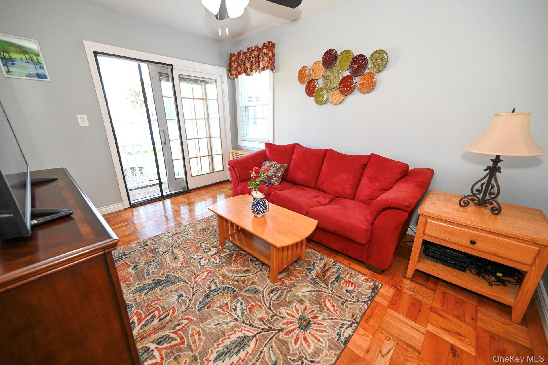 258 Rintin Street Franklin Square, NY 11010 - Photo 7 of 30