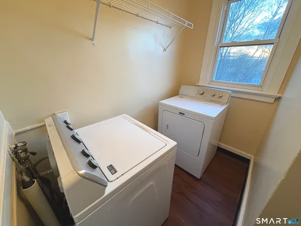 $2,000 | 171 Bassett Street, New Britain, CT 06051
