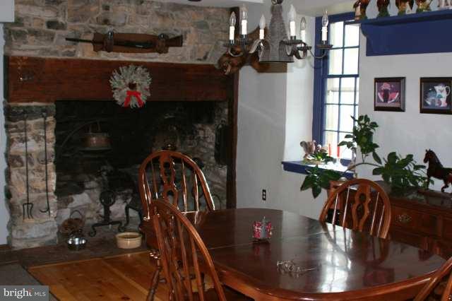 806 Alexander Spring Road Carlisle, PA 17015 - Photo 5 of 12 Gallery Image 5