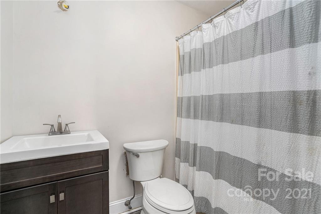 2115 Lawyers Road Monroe, NC 28110 - Photo 15 of 43 Gallery Image 15