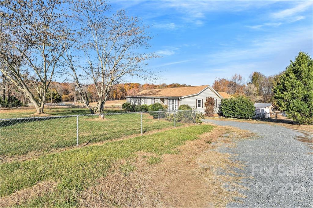 2115 Lawyers Road Monroe, NC 28110 - Photo 37 of 43 Gallery Image 37