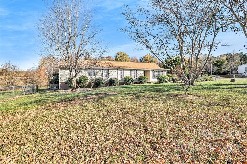 2115 Lawyers Road Monroe, NC 28110 - Photo 38 of 43 Gallery Image 38
