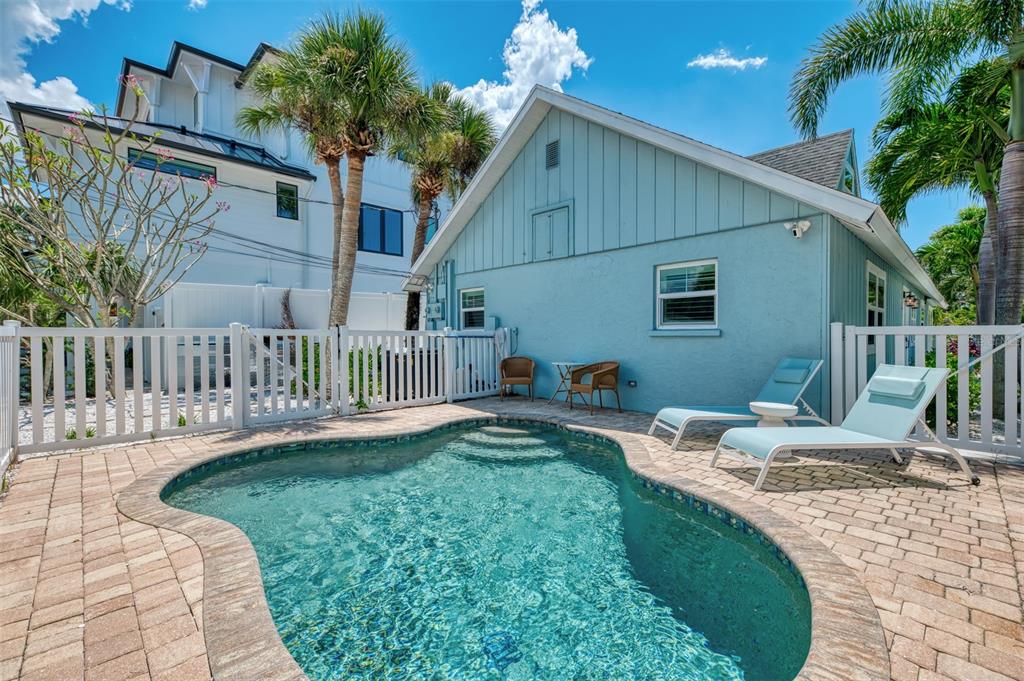 1100 Point Of Rocks Road Sarasota, FL 34242 - Photo 44 of 53 Gallery Image 44