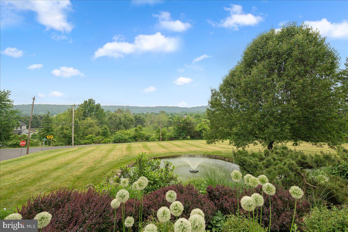 9 Van Sant Road New Hope, PA 18938 - Photo 3 of 52 Stunning Views