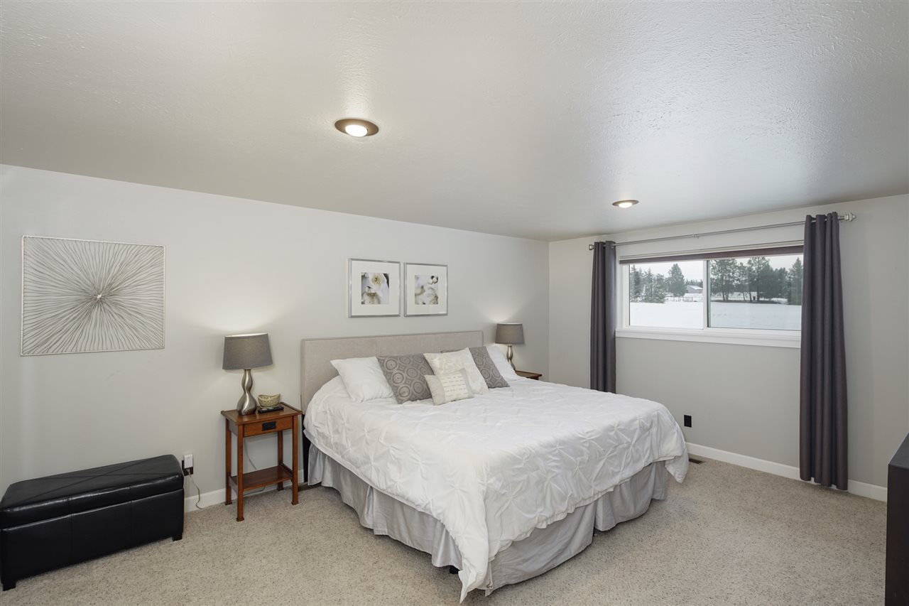 2206 West Borden Road Spokane, WA 99224 - Photo 9 of 20