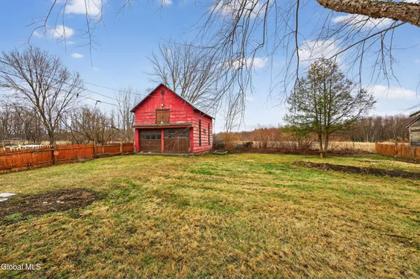 $190,000 | 14 County Route, Cambridge, NY 12816